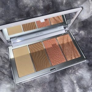 PÜR 4-in-1 Skin-Perfecting Powders Face Palette - Fair/Light
